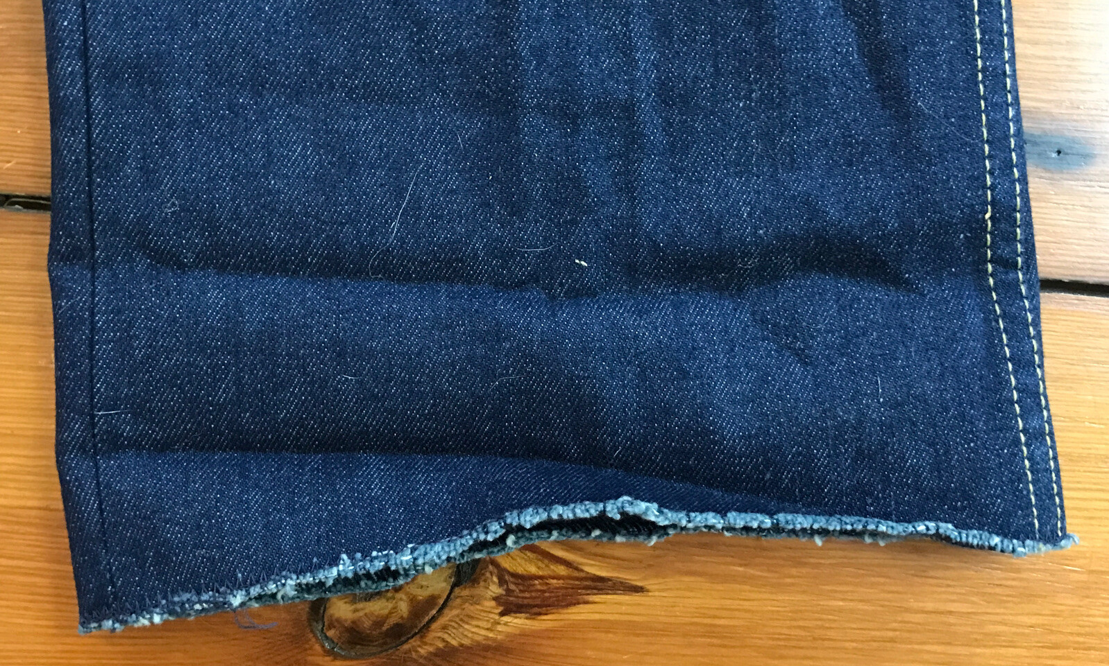Vintage New Deadstock Sasson Dark Blue Denim Wide Leg Jeans Tall 38×35 USA made