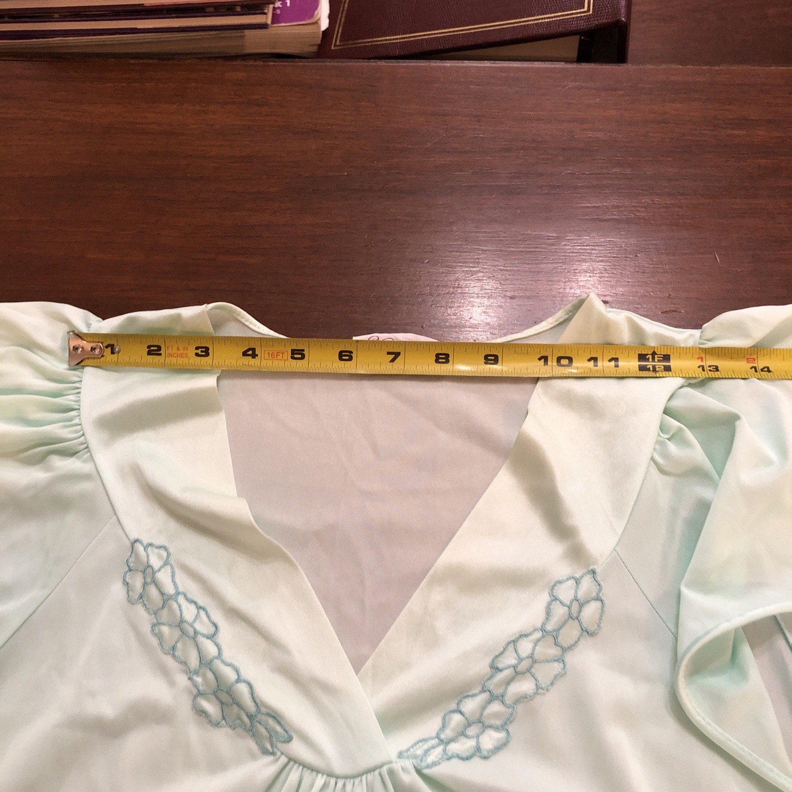 VTG Vanity Fair Nightie Sz L Flowy Cap Sleeves Seafoam Night Gown Nylon