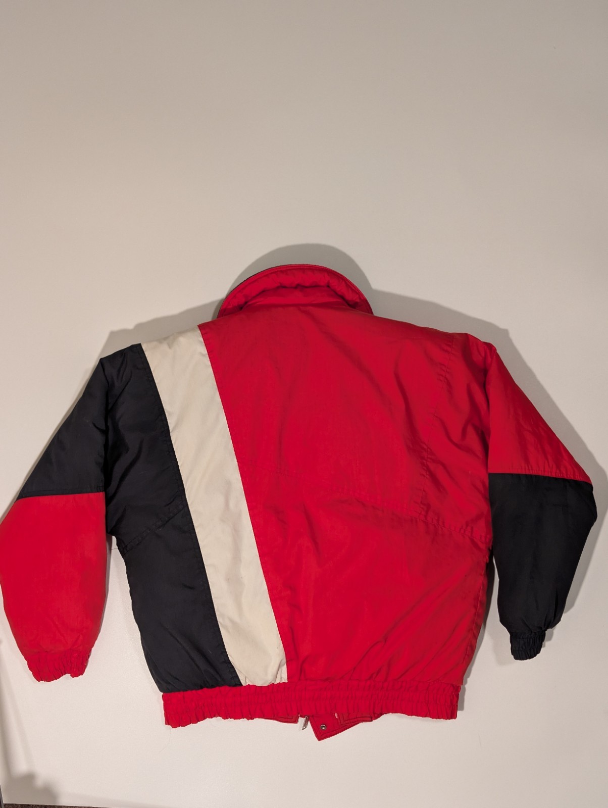Vintage Down Fill Downhill Racer Ski Jacket Red White Blue Color Block Geometic