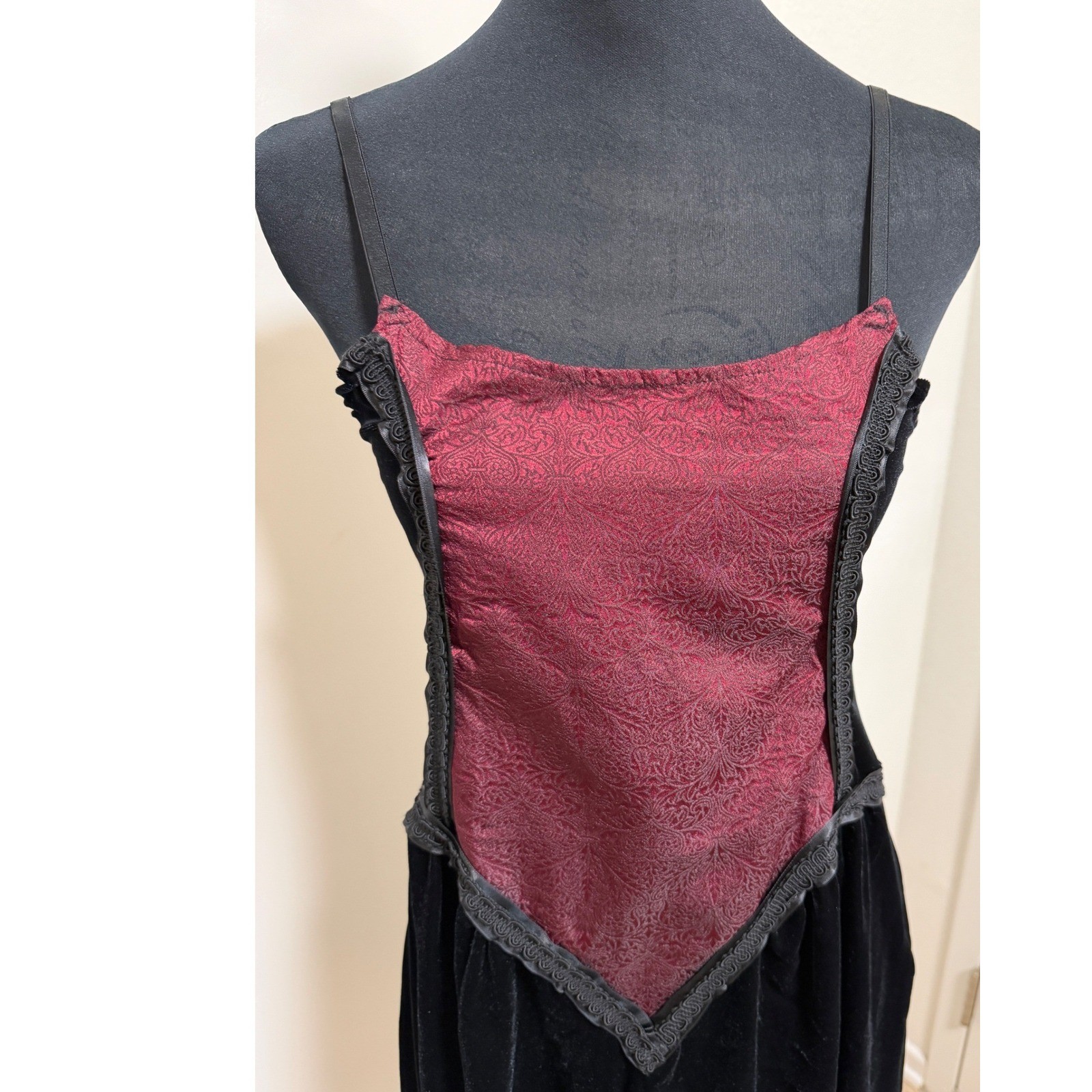 Vintage Cykxtees NYC Black Velvet Burgundy Medieval Goth Mini Dress Medium USA