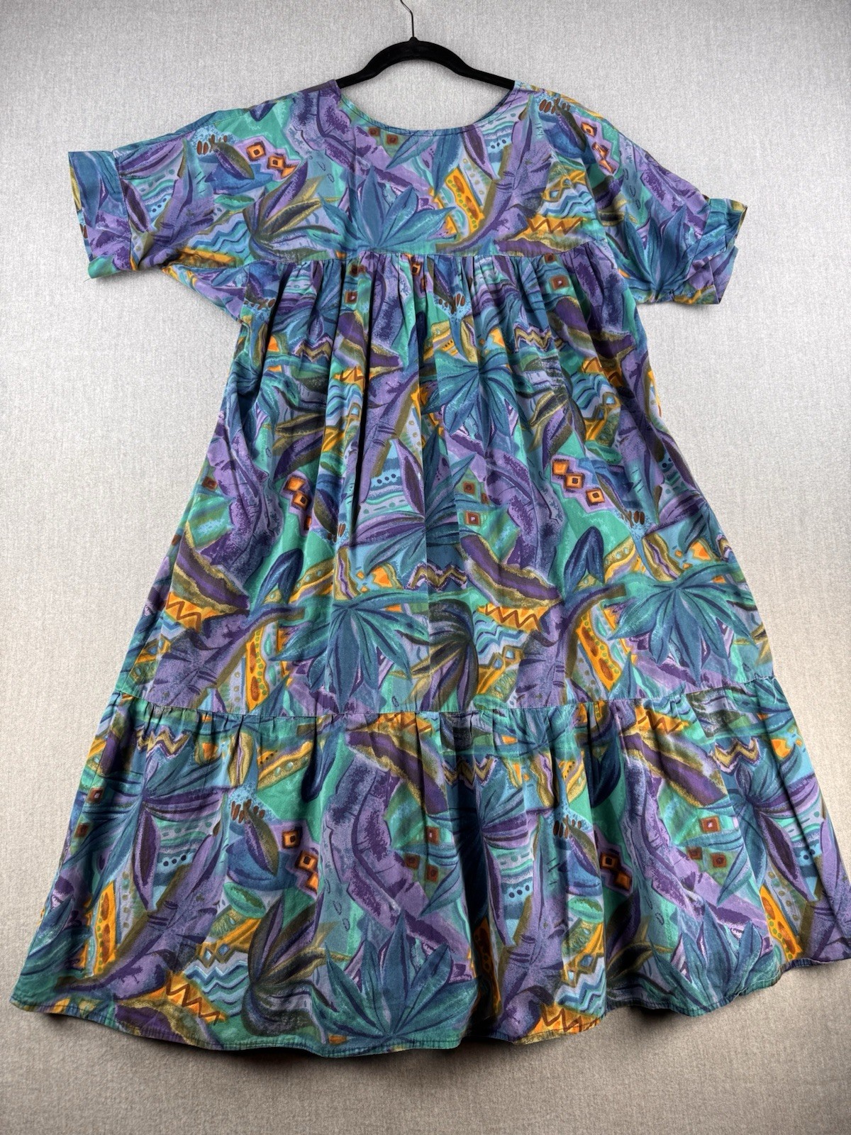 Vintage Muumuu House Dress Women’s XL Abstract Tropical Pockets Midi Boho 90s