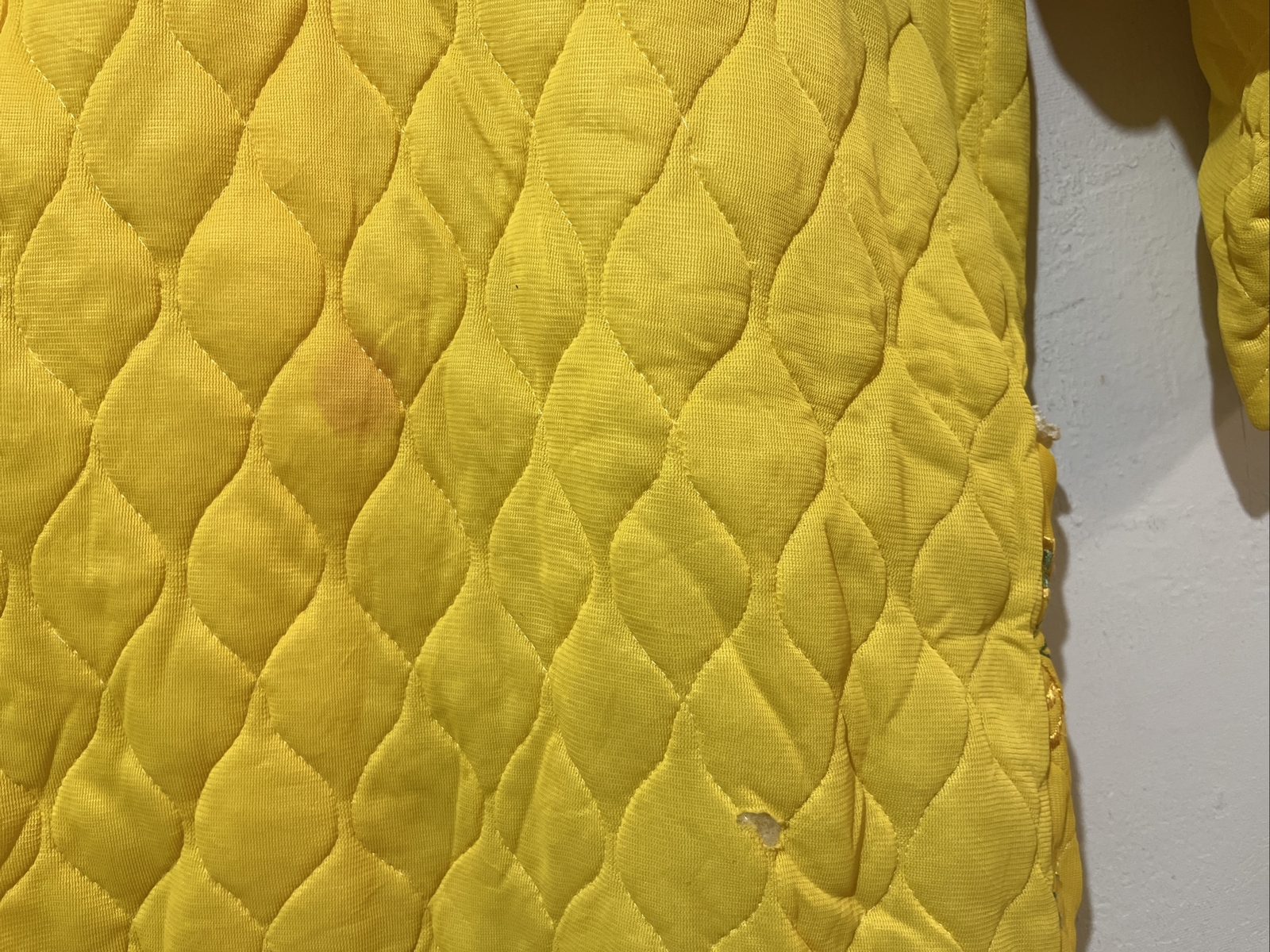 Vtg Paulette New York Housecoat Womens Medium Yellow Quilted Prop Costume Flaws