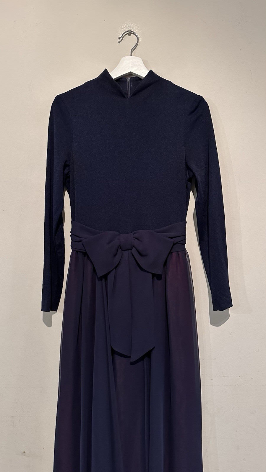 Vintage Miss Elliette Classic Elegant 70’s Navy Blue Women Maxi Gown Chiffon