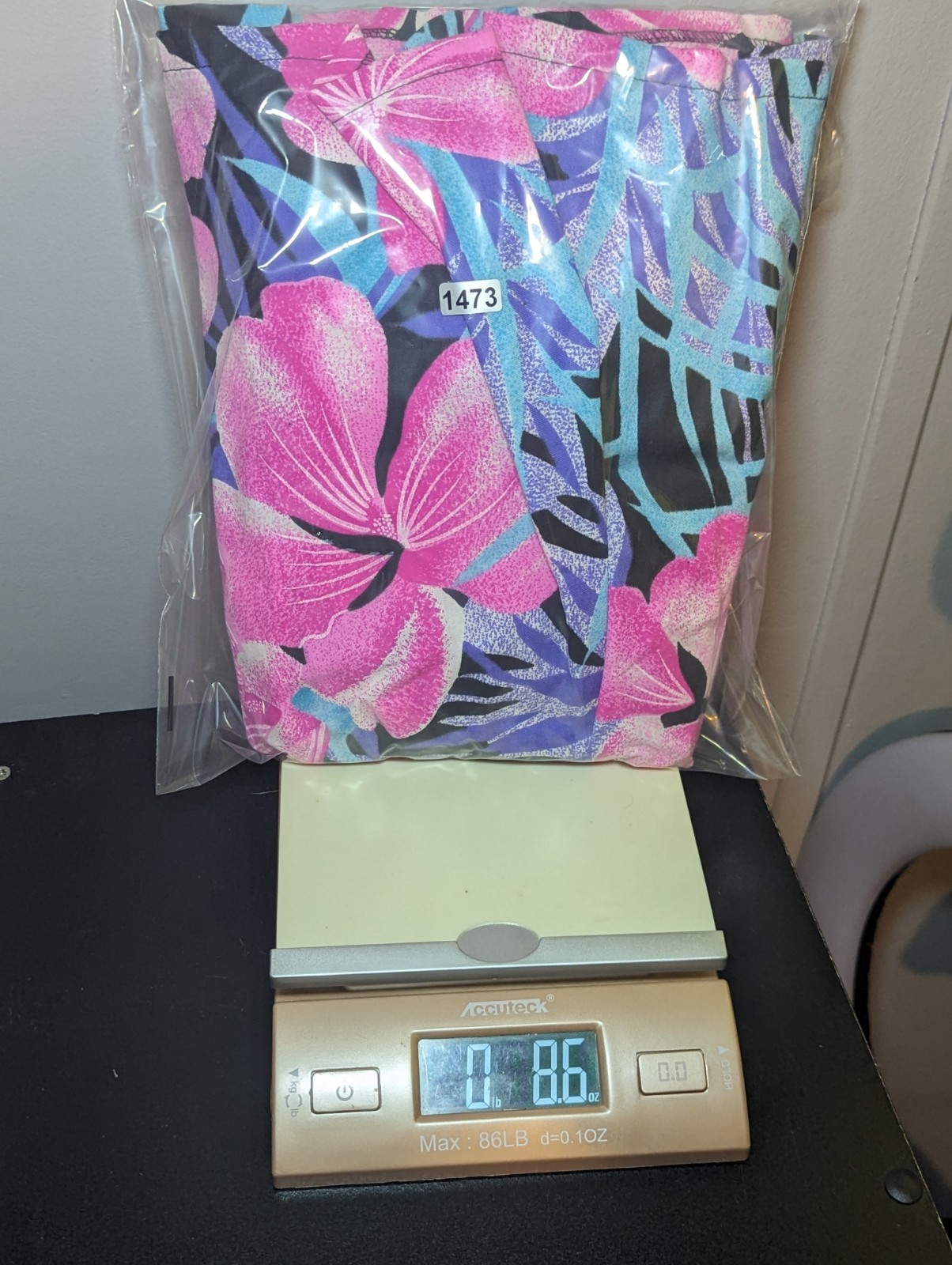Vintage 90’s Romper Shorts Hawaiian FLORAL Cotton Beach Size Large Marissa