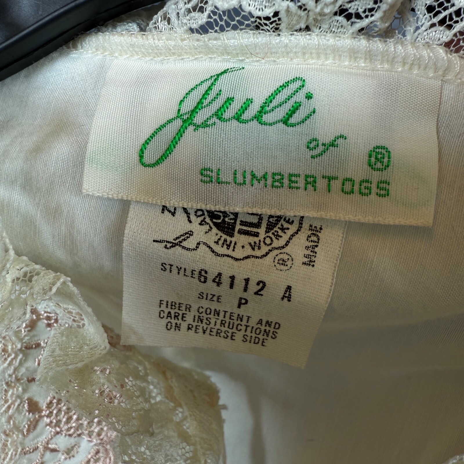 Juli of Slumbertogs Size P women’s white Nylon/Polystern Vintage Nightdress NEW