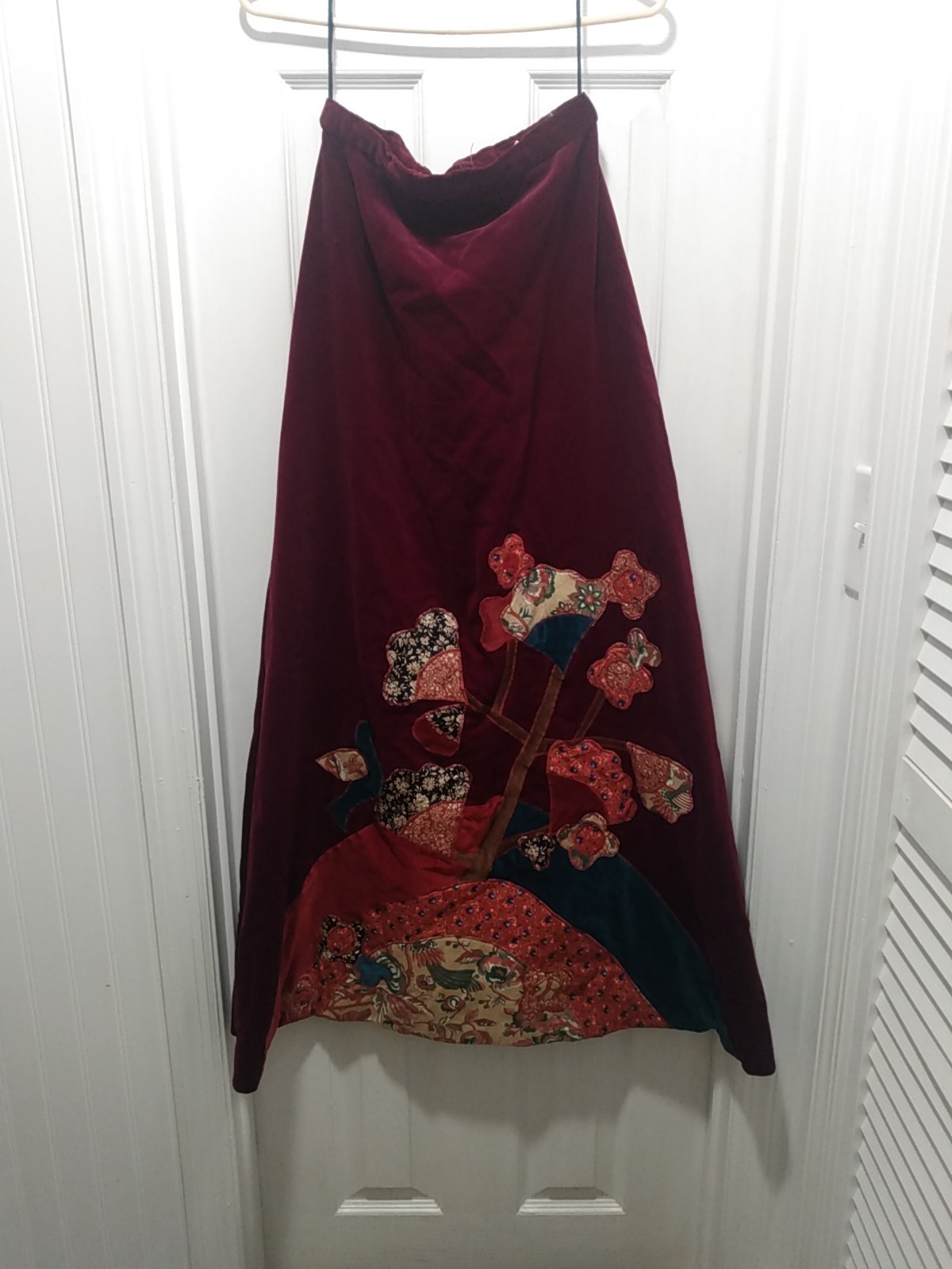 VTG Mountain Artisans Velvet Quilted Applique Skirt Burgundy Size 8 Handmade