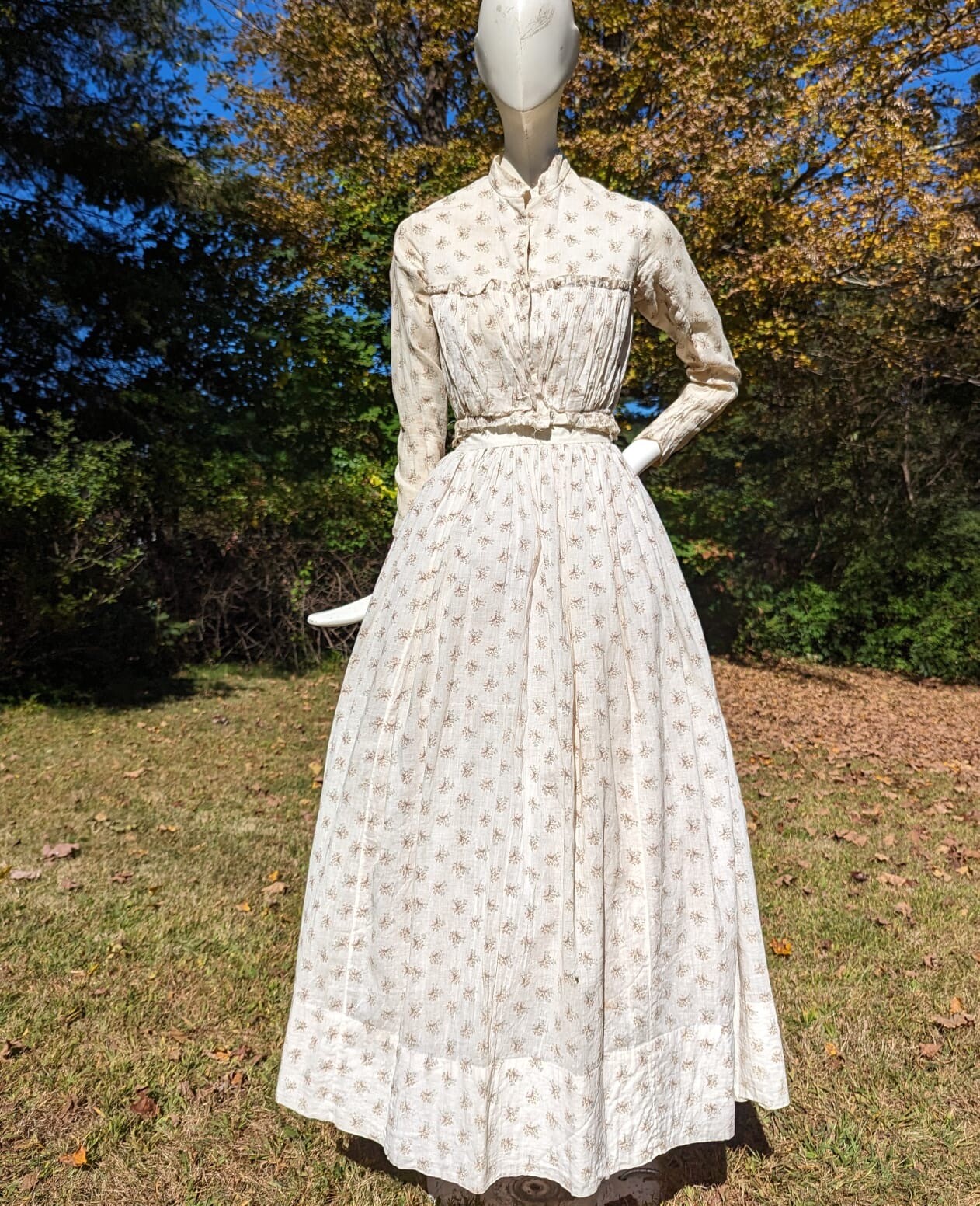 VICTORIAN 2 PC FLORAL PRINT MUSLIN SUMMER DRESS W RUFFLED BODICE 