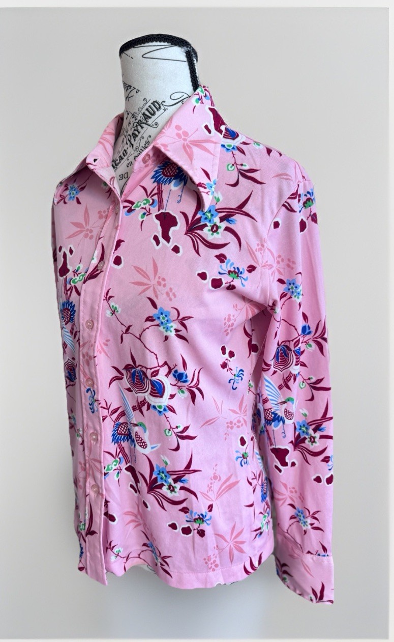 Vintage 70s Lerner Shops Pink Boho Birds & Floral Long Sleeve Button Down Top