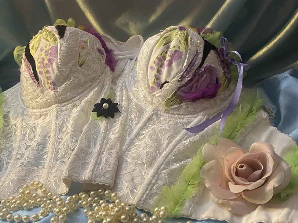 Vtg Dollcore CORSET BRA Festival BUSTIER Sissy Patchwork BOWS COACHELLA 38D