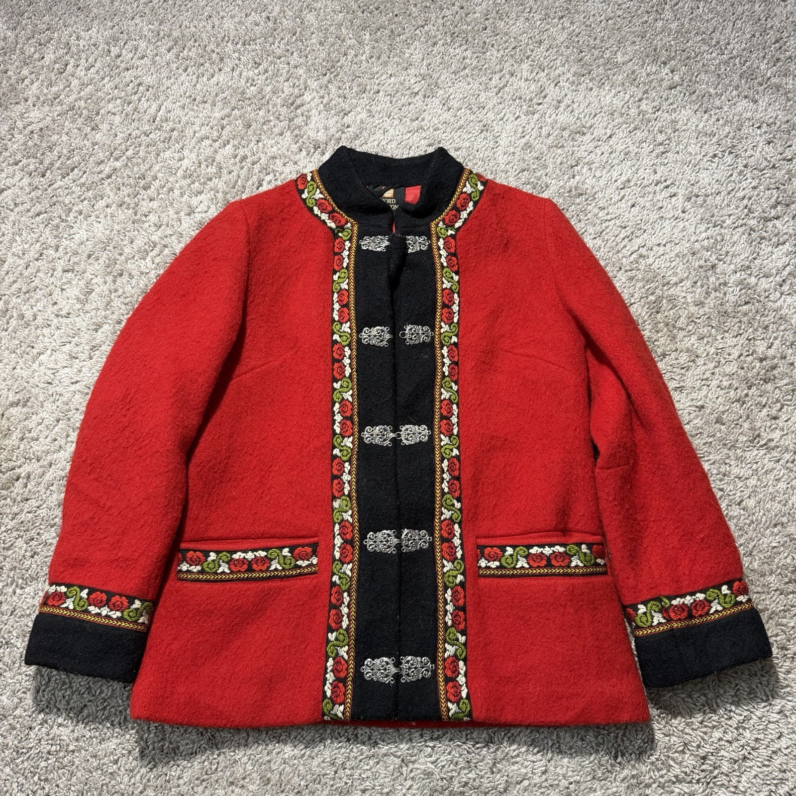 VTG Fjord Fashions Norway Red Wool Folk Jacket EU 40 Norwegian Rose Trim Nordic