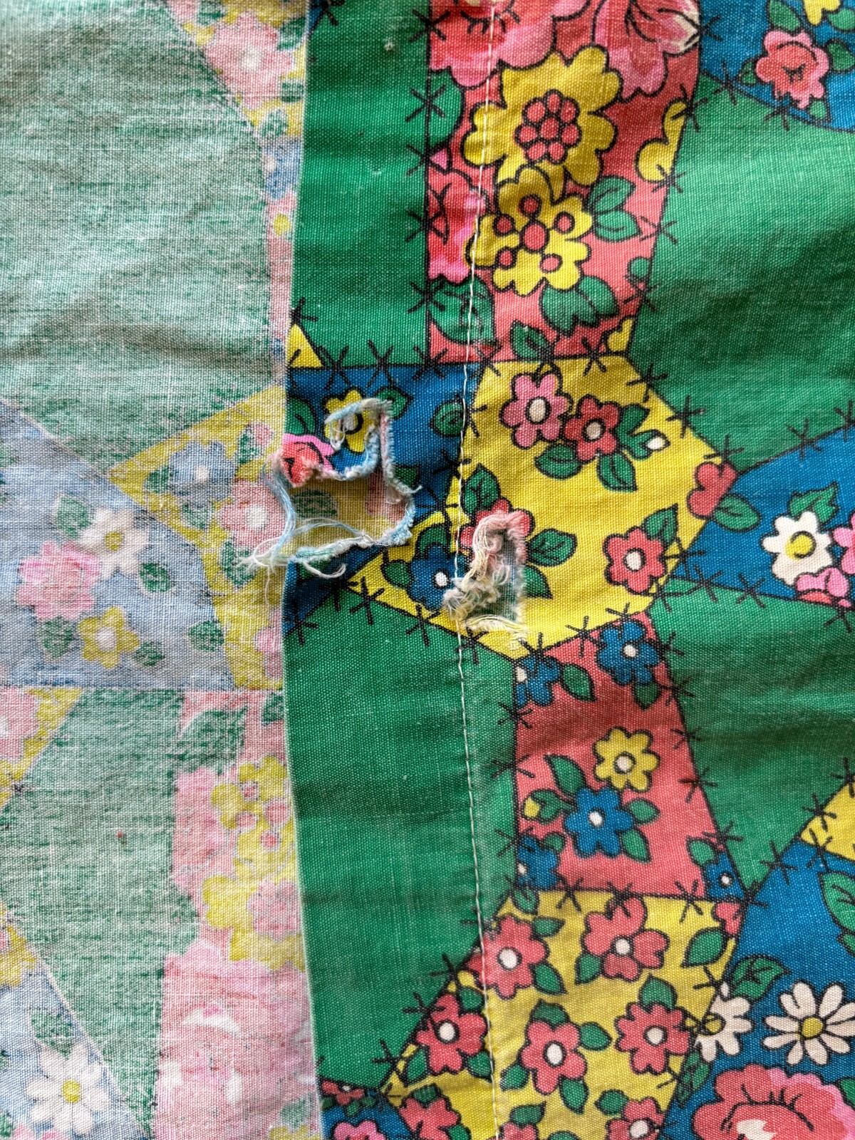 VTG 70s Handmade Muu Muu Floral House Dress, Overall Pattern Pocket Snaps