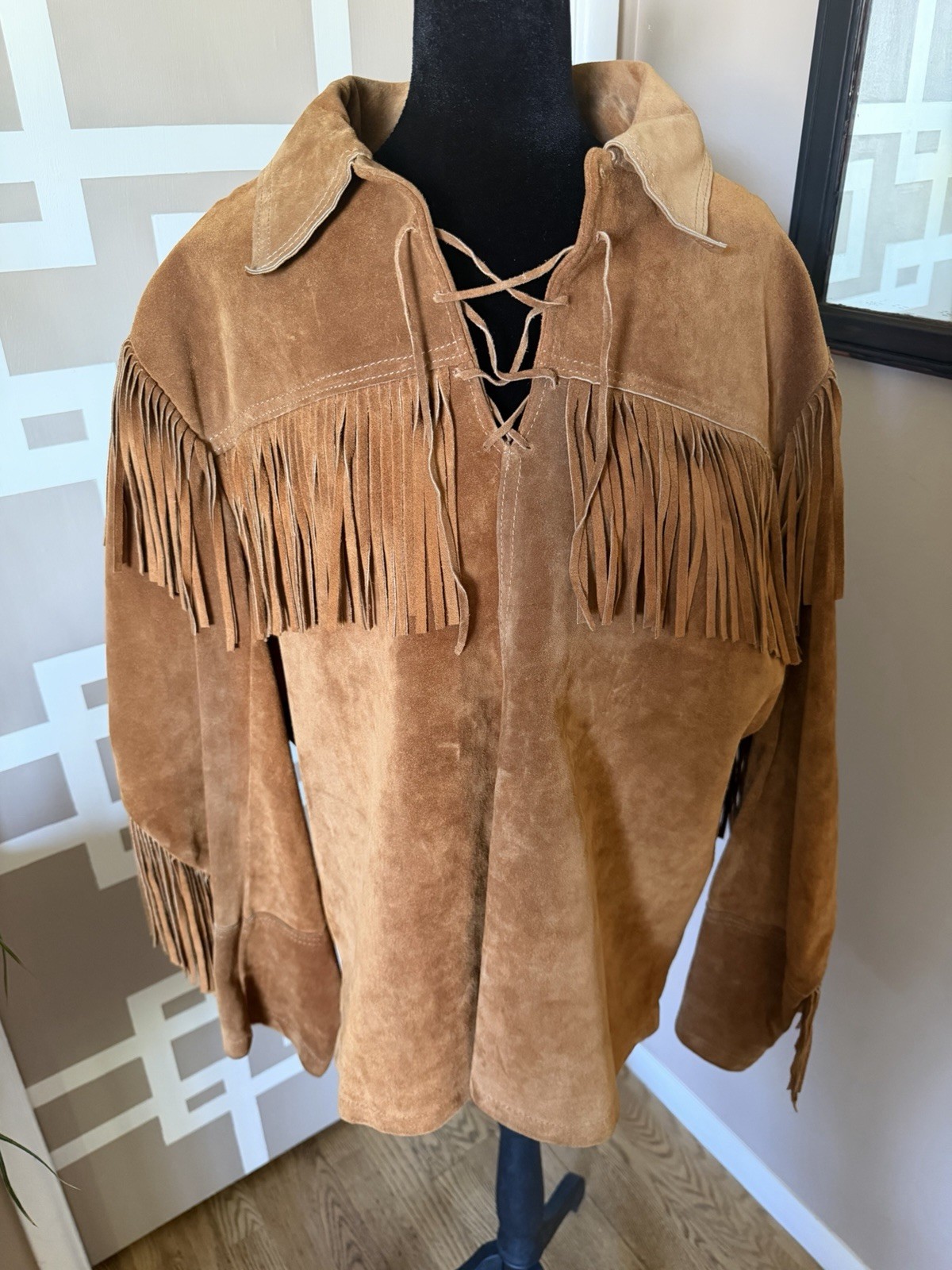 STUNNING Vintage 1970s Mid Western Sport Togs 100% Cowhide Fringed Suede Jacket