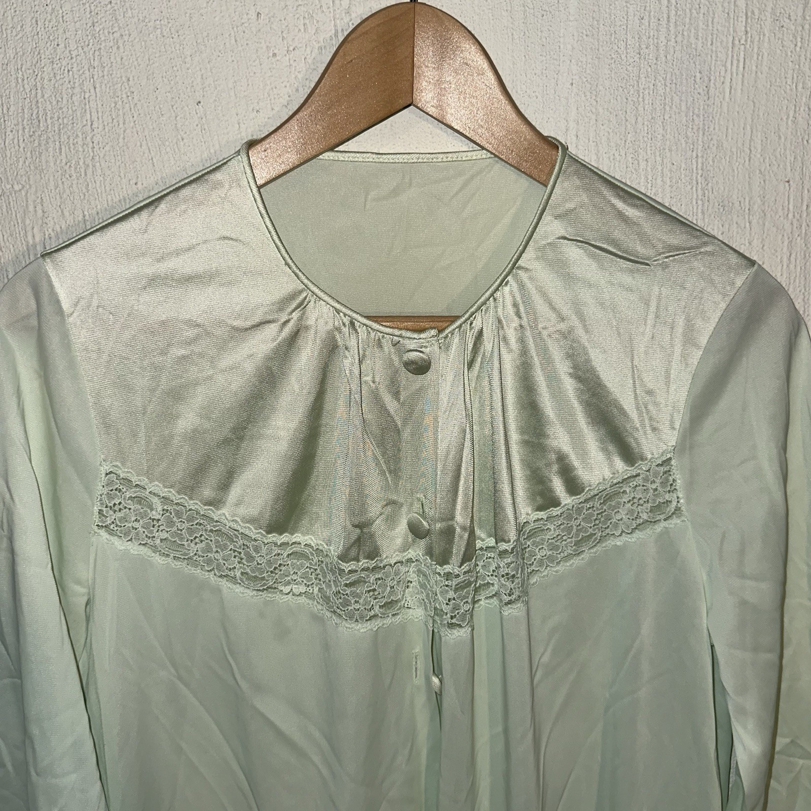Vanity Fair VINTAGE Women’s Button Robe Sz 34 Light Mint Green Nylon