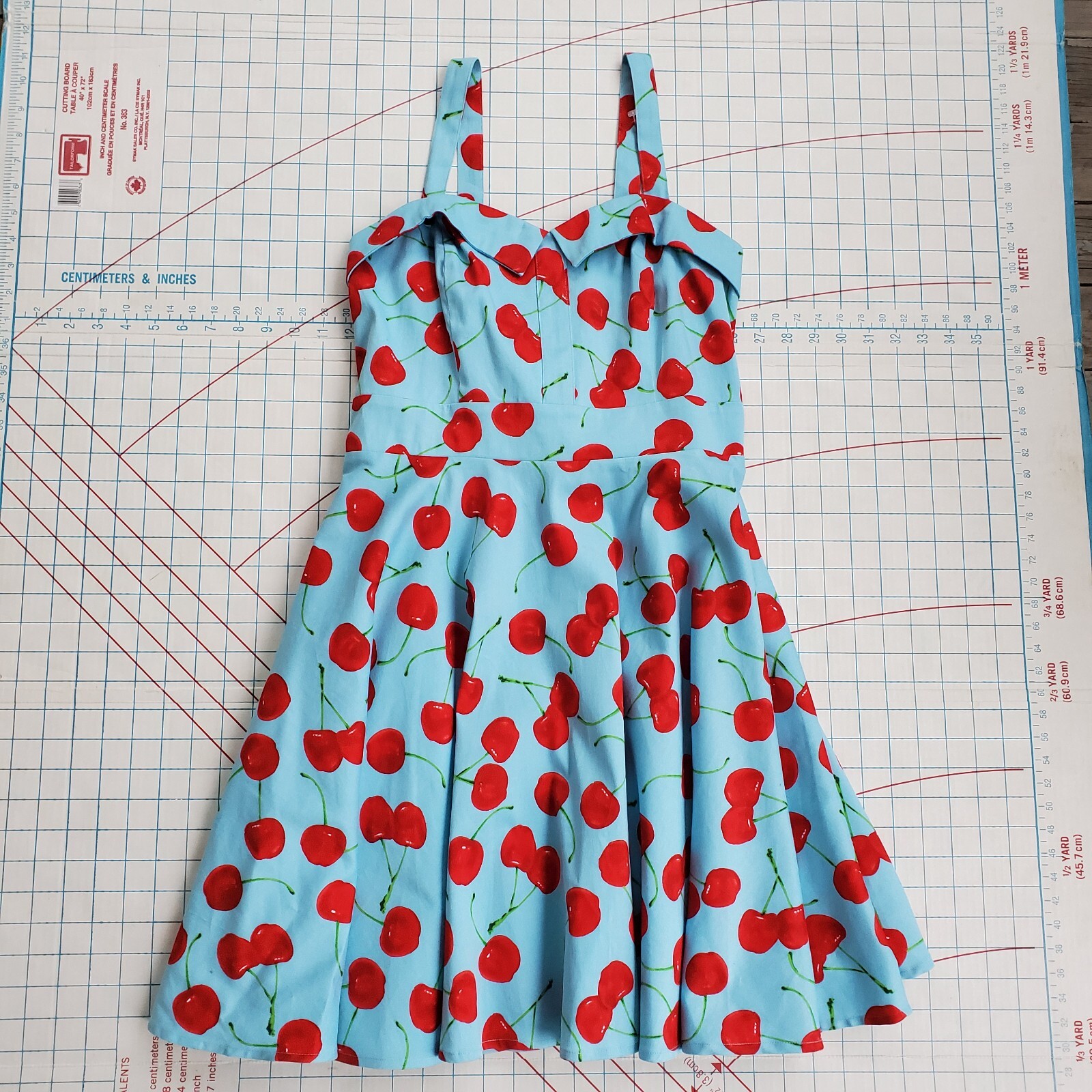 Tribal Rhythm Cherry Retro Dress Women’s Medium ? Rockabilly Skater Blue Red