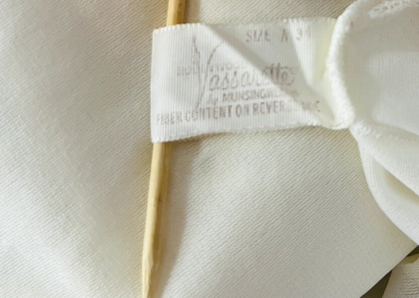 Vintage Vassarette Nylon Crepelon Full Slip Ivory Lace Trim Size A 34