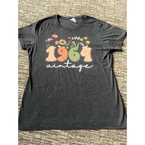 Port & Company 1964 Vintage Floral Graphic T-Shirt Charcoal Gray Large