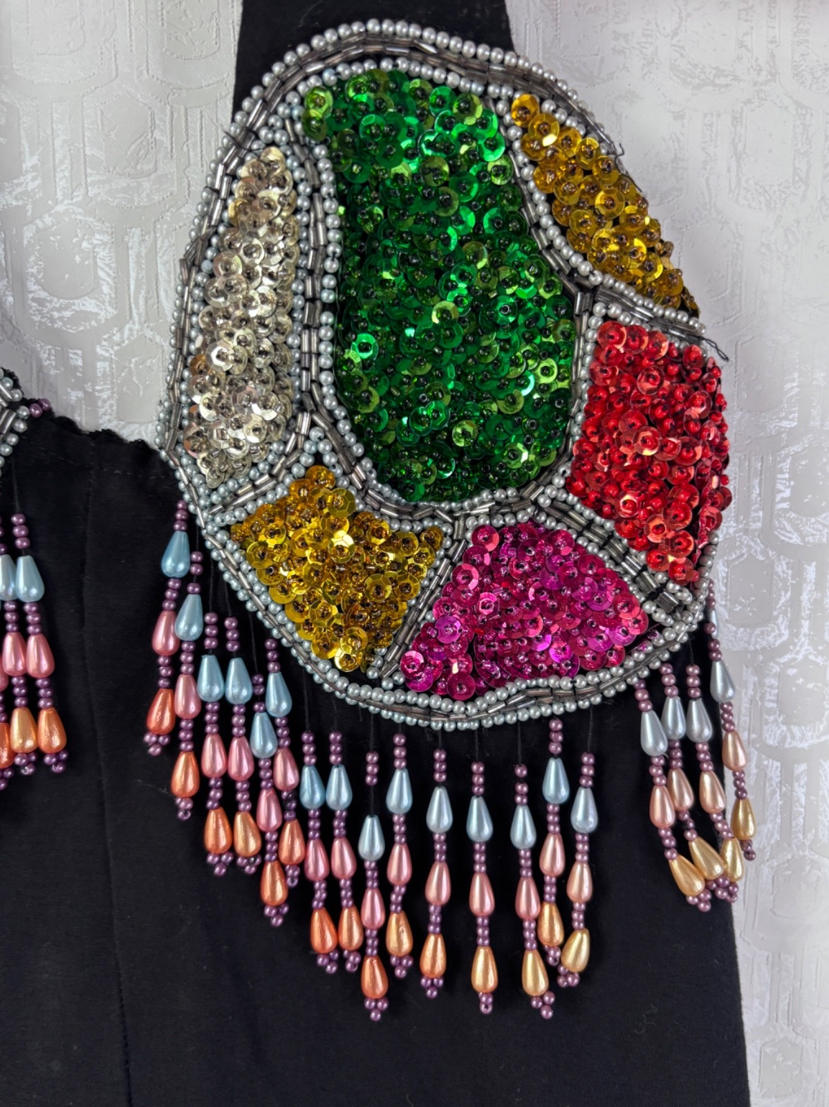 VTG Y2K BLACK PINK SEQUIN&FRINGE BEADED EMBELLISHED CAMI CROPPED TANK TOP*XS/S