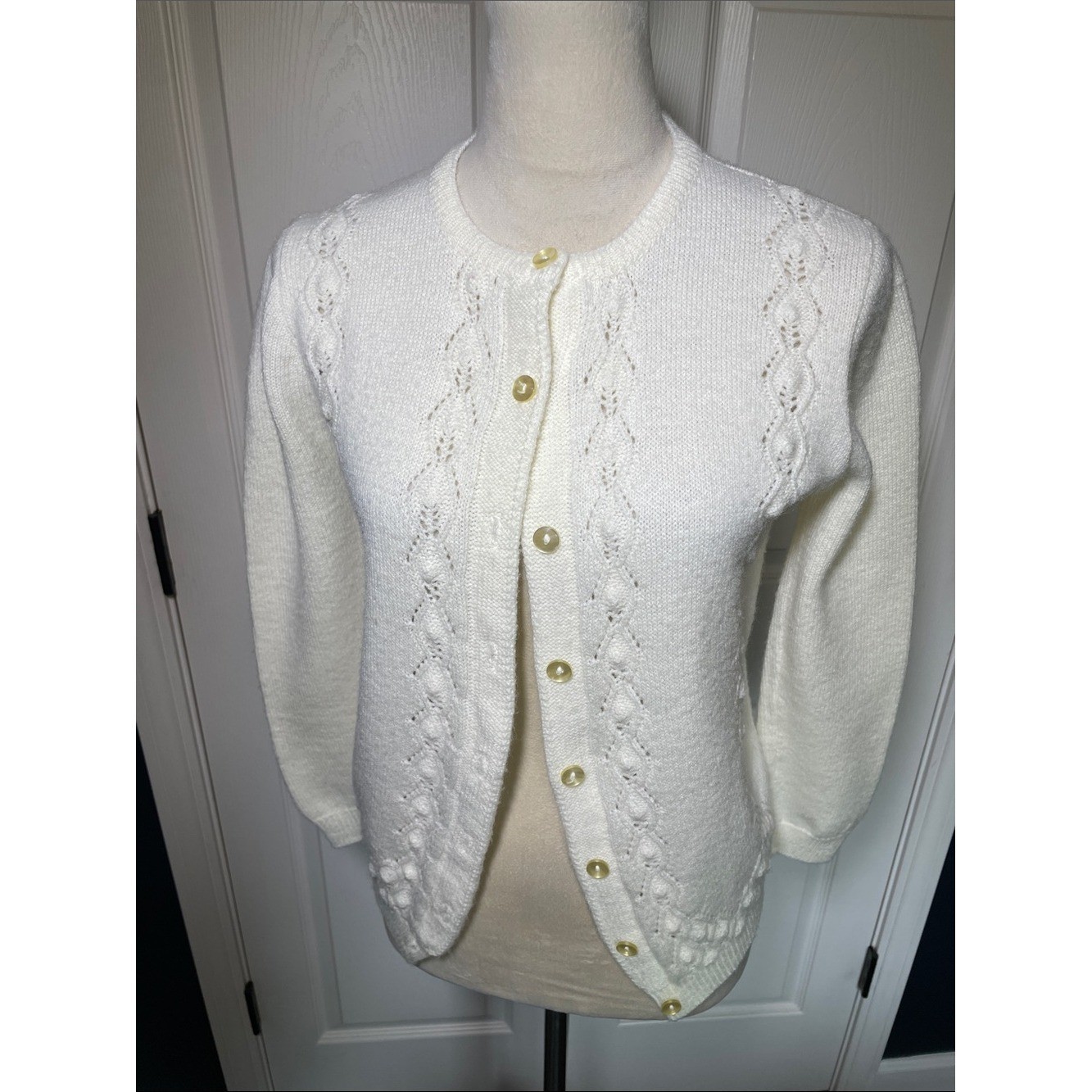 Vintage Devon Original Cream Knit Button-Up Cardigan Sweater Size Small