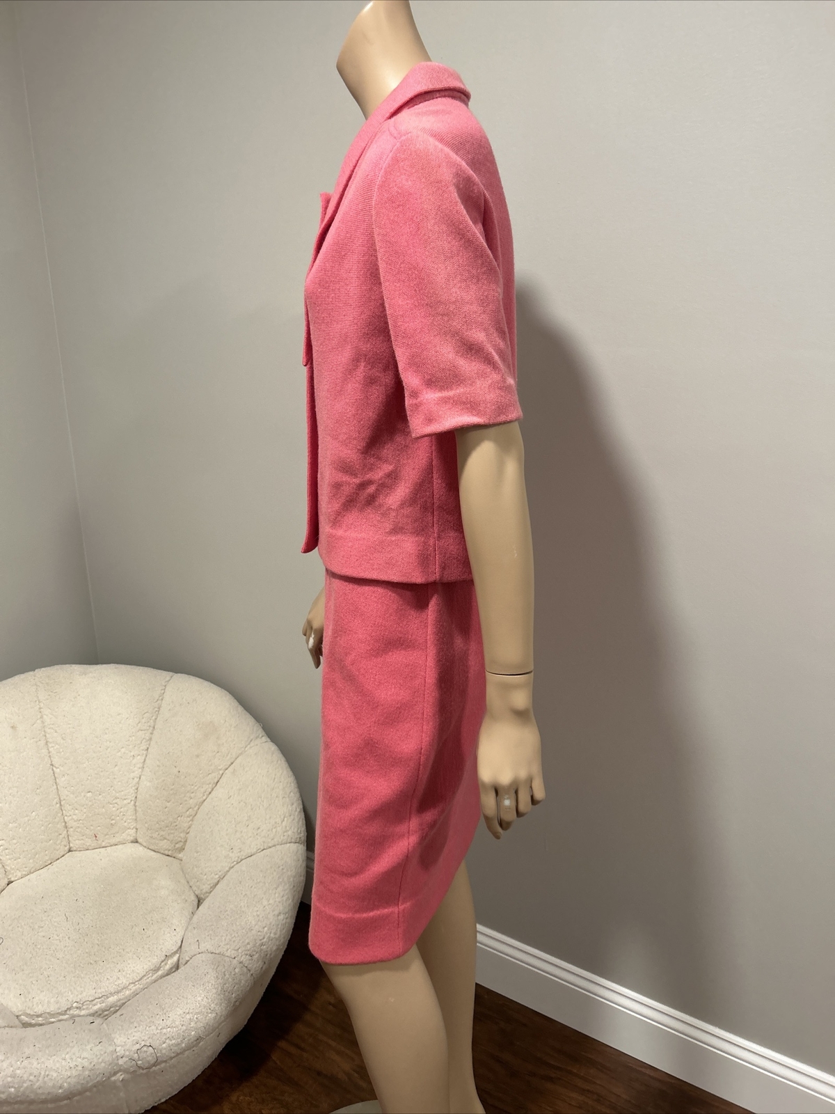 Vintage 50s 60s Womens 2 Piece Set Shirt Top Atomic Retro Skirt Wool Pink