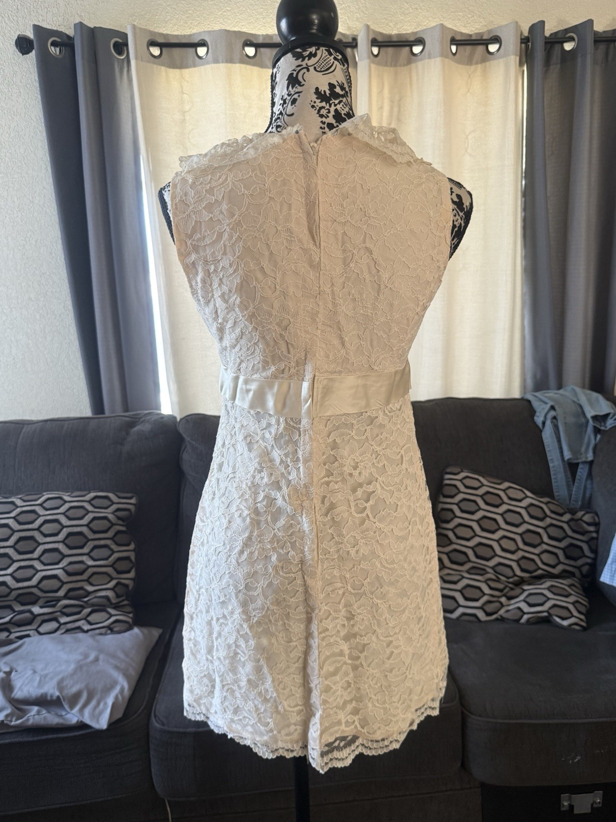 Vintage 1960’s Ivory Lace Hippie Wedding GoGo tunic Mini Dress M