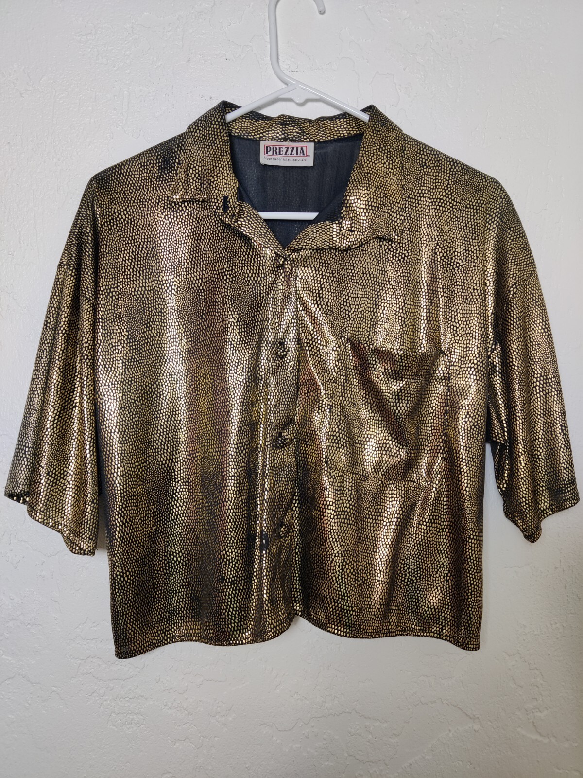 Vintage Gold Prezzia Sportwear Internazionale Retro Metal Large Button Blouse **