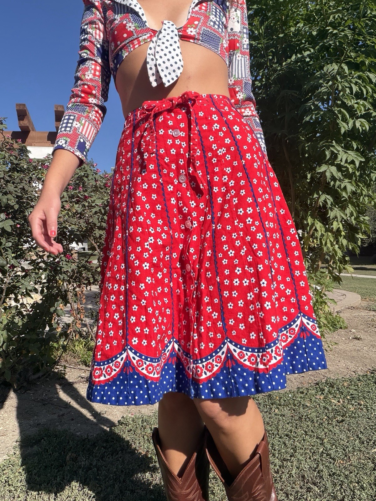 Vintage 70s Red White Blue Floral Midi Skirt Meadowbank Stamford CT