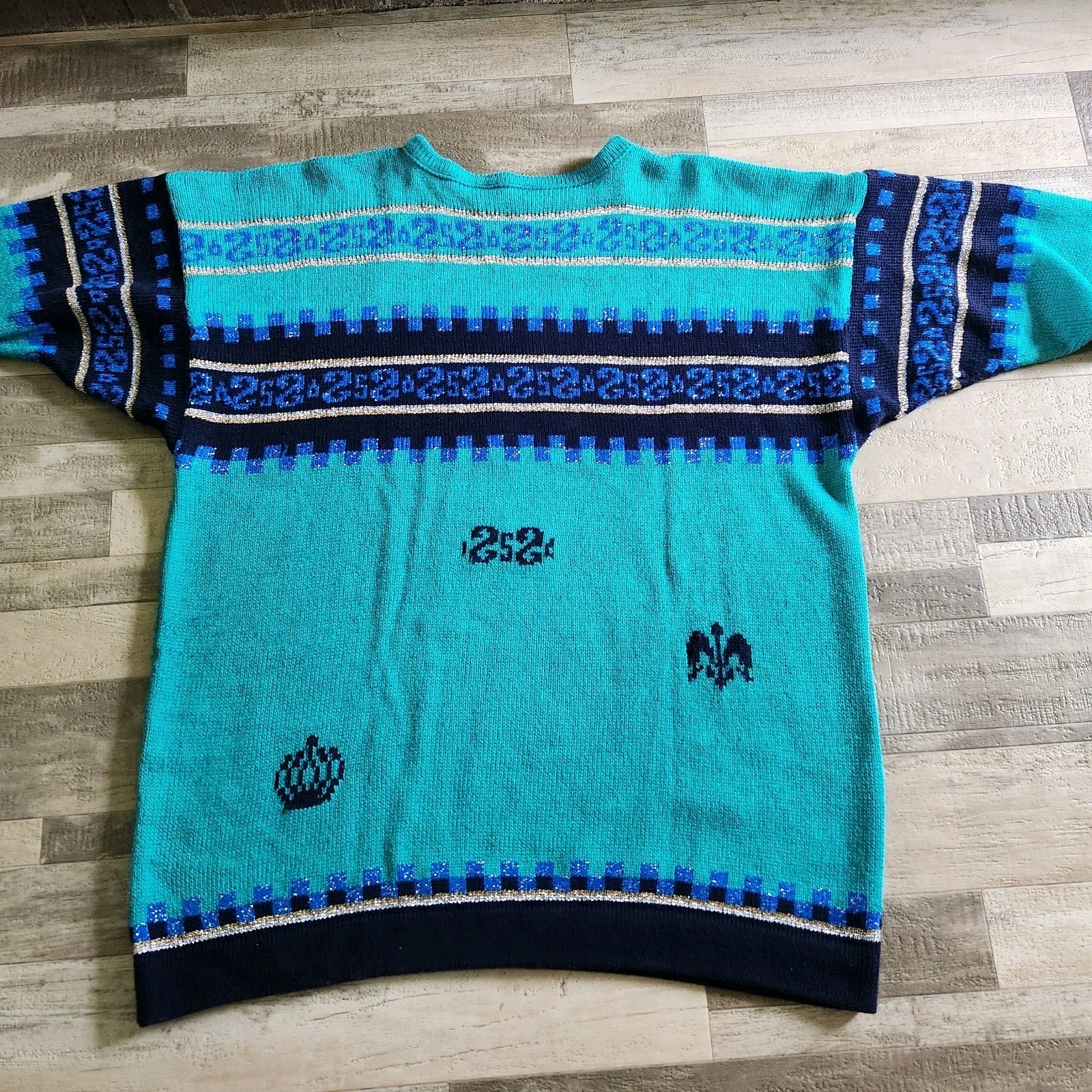 Vintage Oversized Boxy Avant-Garde Knit Sweater 80s-90s Handmade Europe L-XL