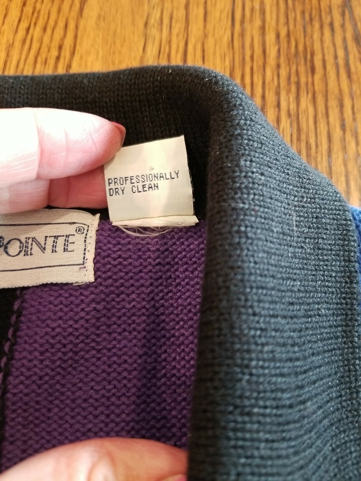 Belle Pointe Women’s Sz L Vintage Knit Sweater Vest Colorblock Embroidered