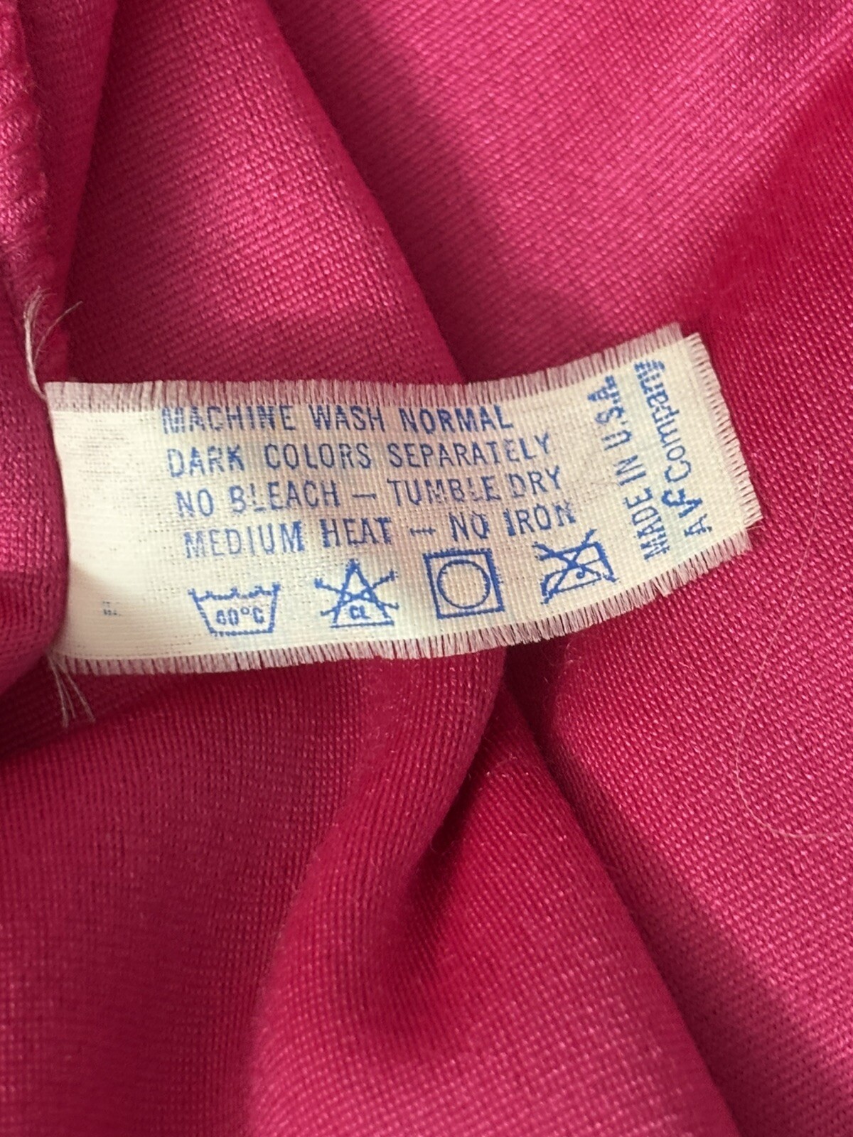 Vintage Vanity FAIR Pink Fuchsia Robe House Coat Wrap Around Pockets ￼