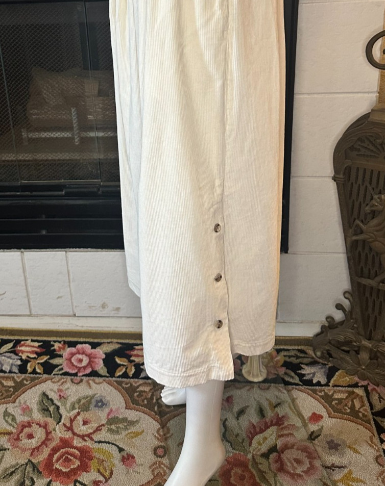 Vintage Calvin Klein Ivory Corduroy Straight Below Knee Skirt snap Slit