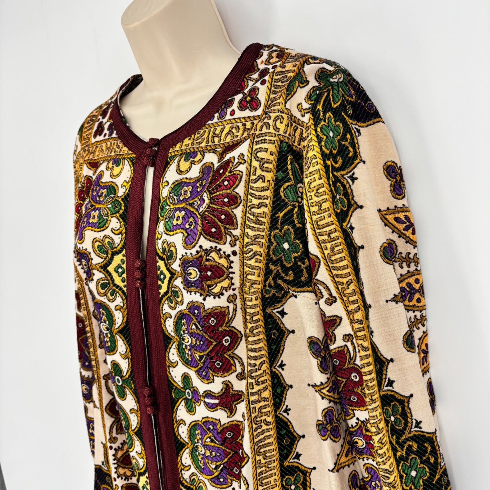 Vintage Tapestry Mandala Jacket Burgundy Boho Woven Frog Button Cardigan Size 46