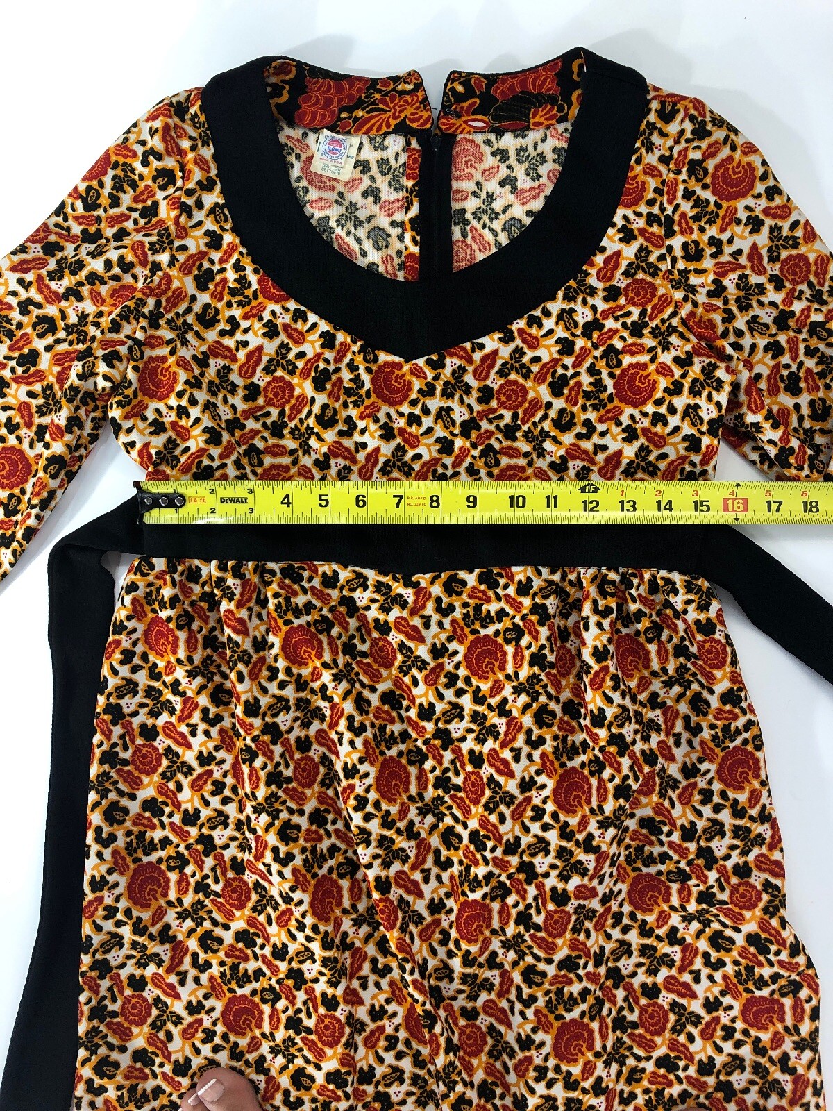 Vintage Dress Polyester Union Made size 12 Floral black orange Fortrel Textured