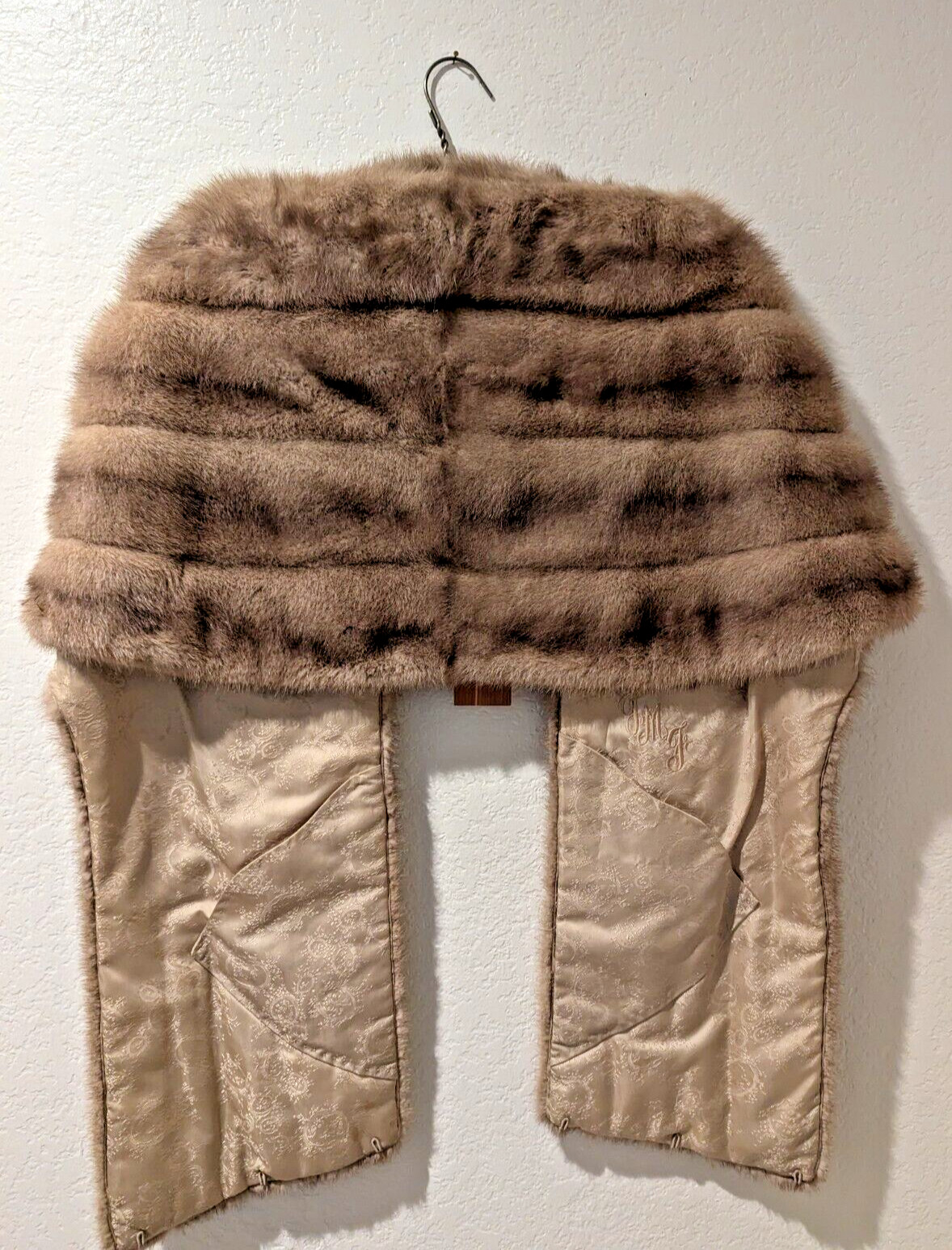 Vintage custom-made mink stole 1960s with customized sleeve links