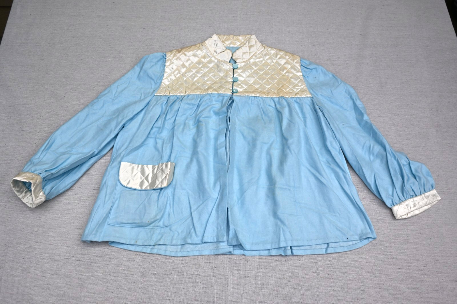 Vintage Bed Jacket Womens Blue Flannel Cream Quilted Satin Cuff Loop Button Cozy