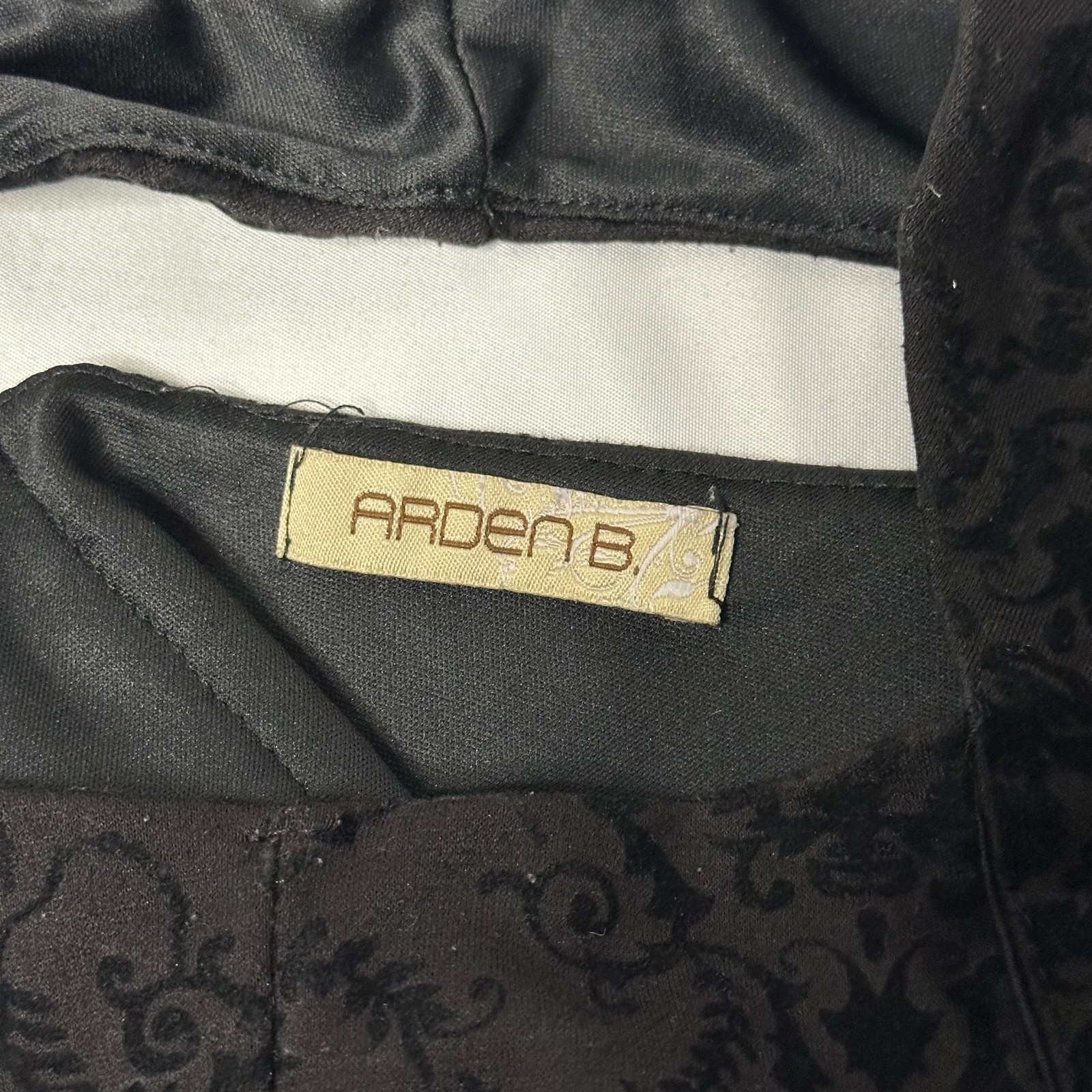 Vintage 90s Y2K Goth Arden B Black Velvet Crop Top Small Women Clubwear Filigree