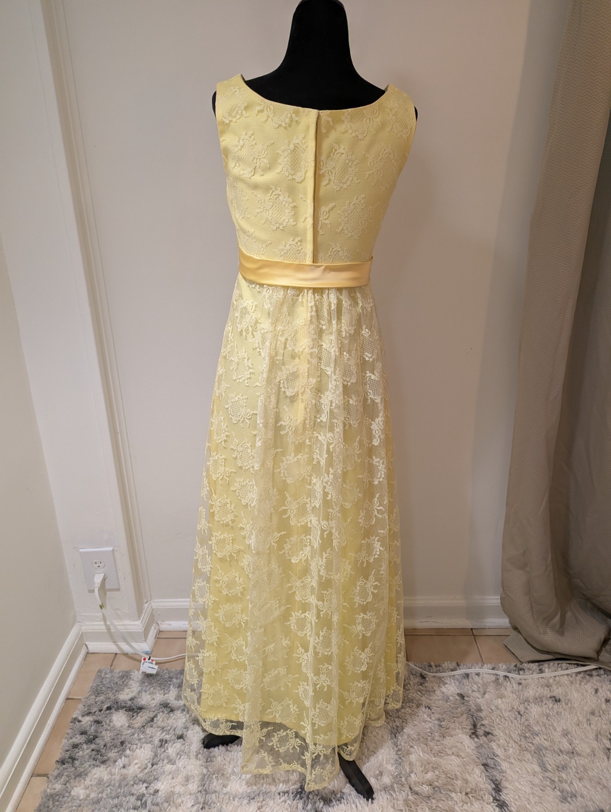 Vintage 1960s ILGWU Union Made Yellow Lace Dress Empire Waist XS Satin Belt Bow