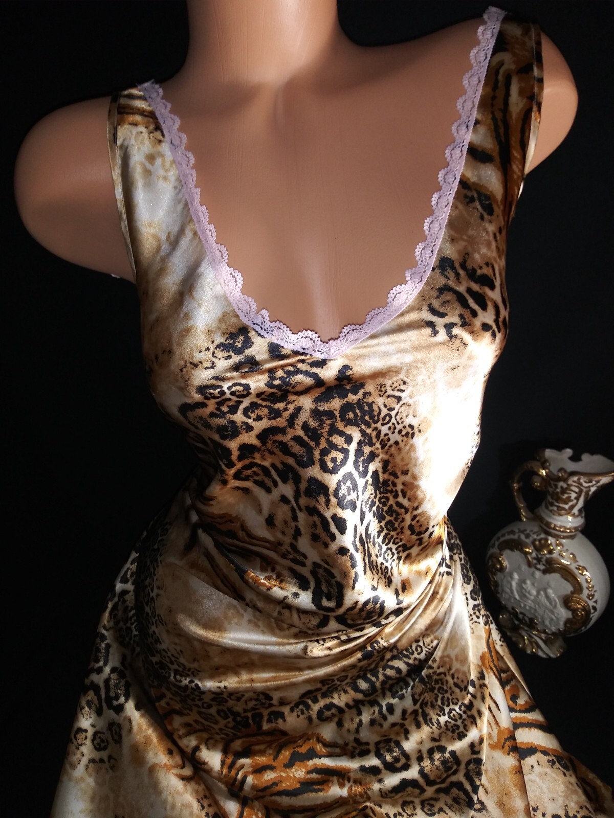 Vtg Satin Soft LOng SOFT Satin Nightgown Negligee Gown w Pink Lace