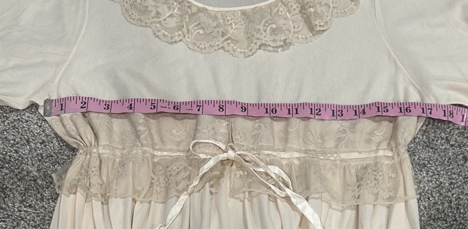 Vintage Leonora Nightgown Ivory Lace Trim Prairie Romantic Cottagecore M