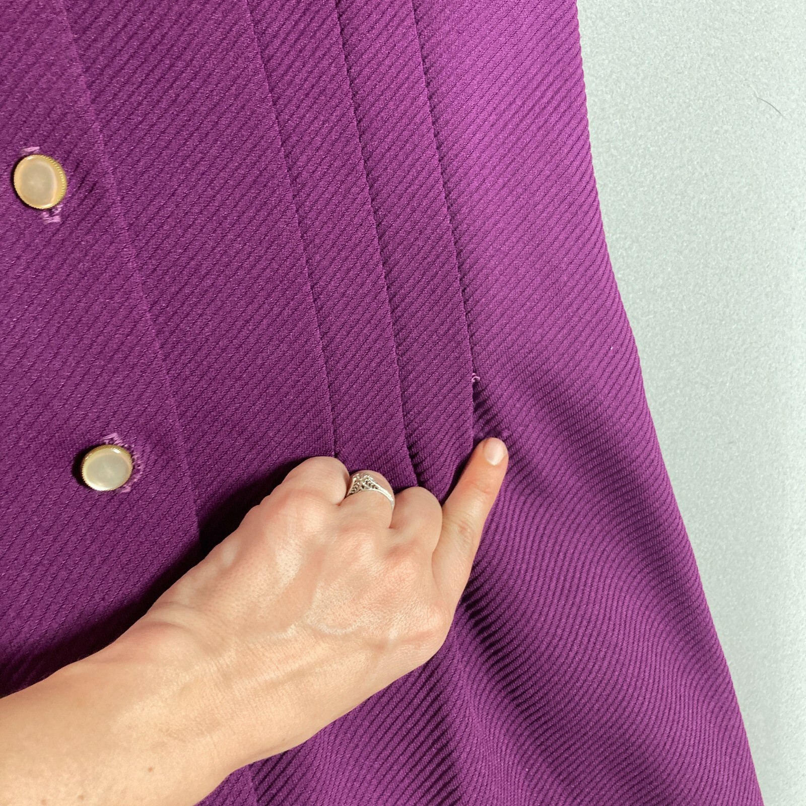 True Vintage Ladies Dress 60s Vibrant Purple Button Choker Collar Mini 31″W S/M