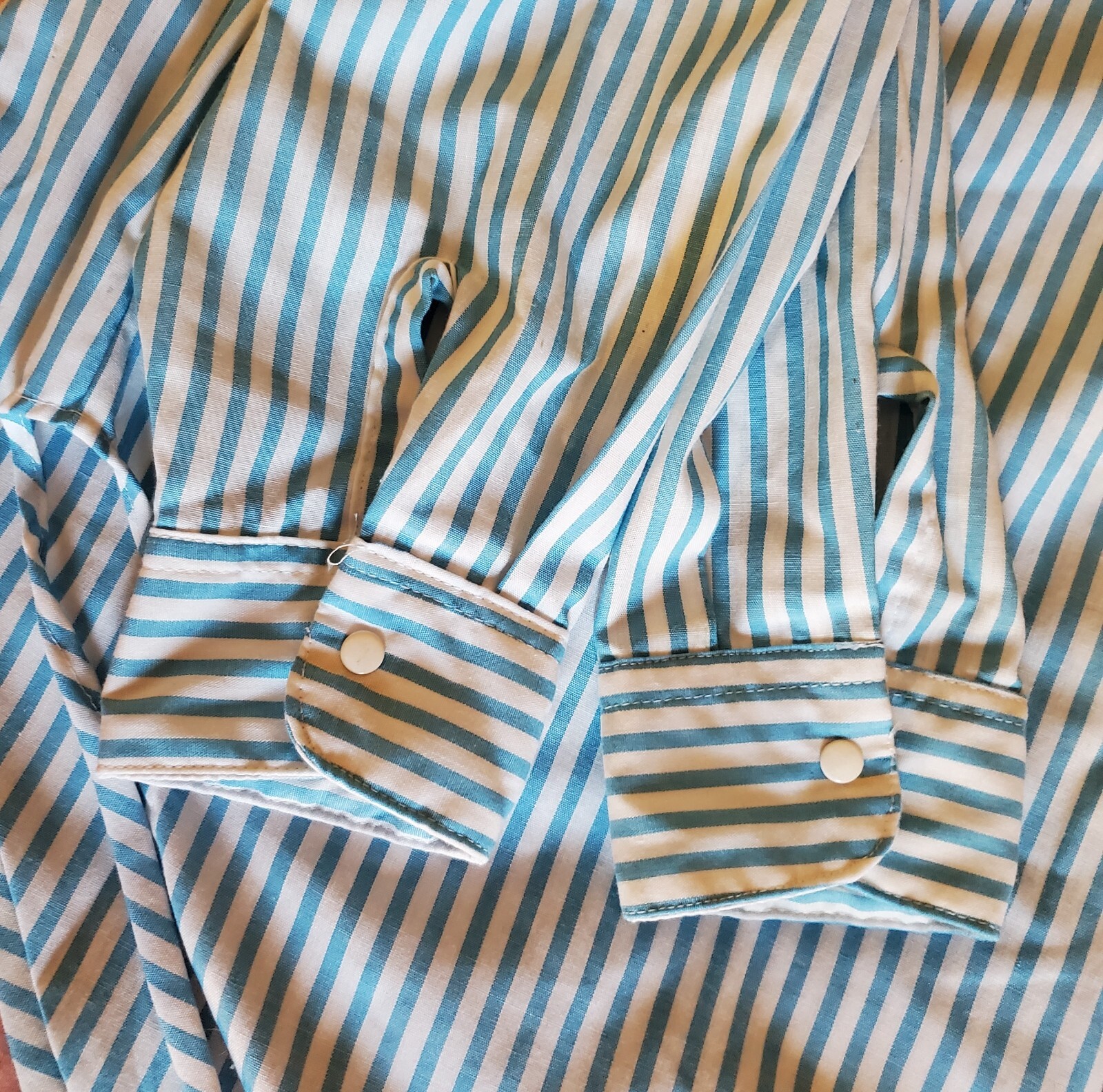 Vintage PB & Me Women’s Blouse 44″ Chest Blue & White Stripe Metal Snaps NICE!