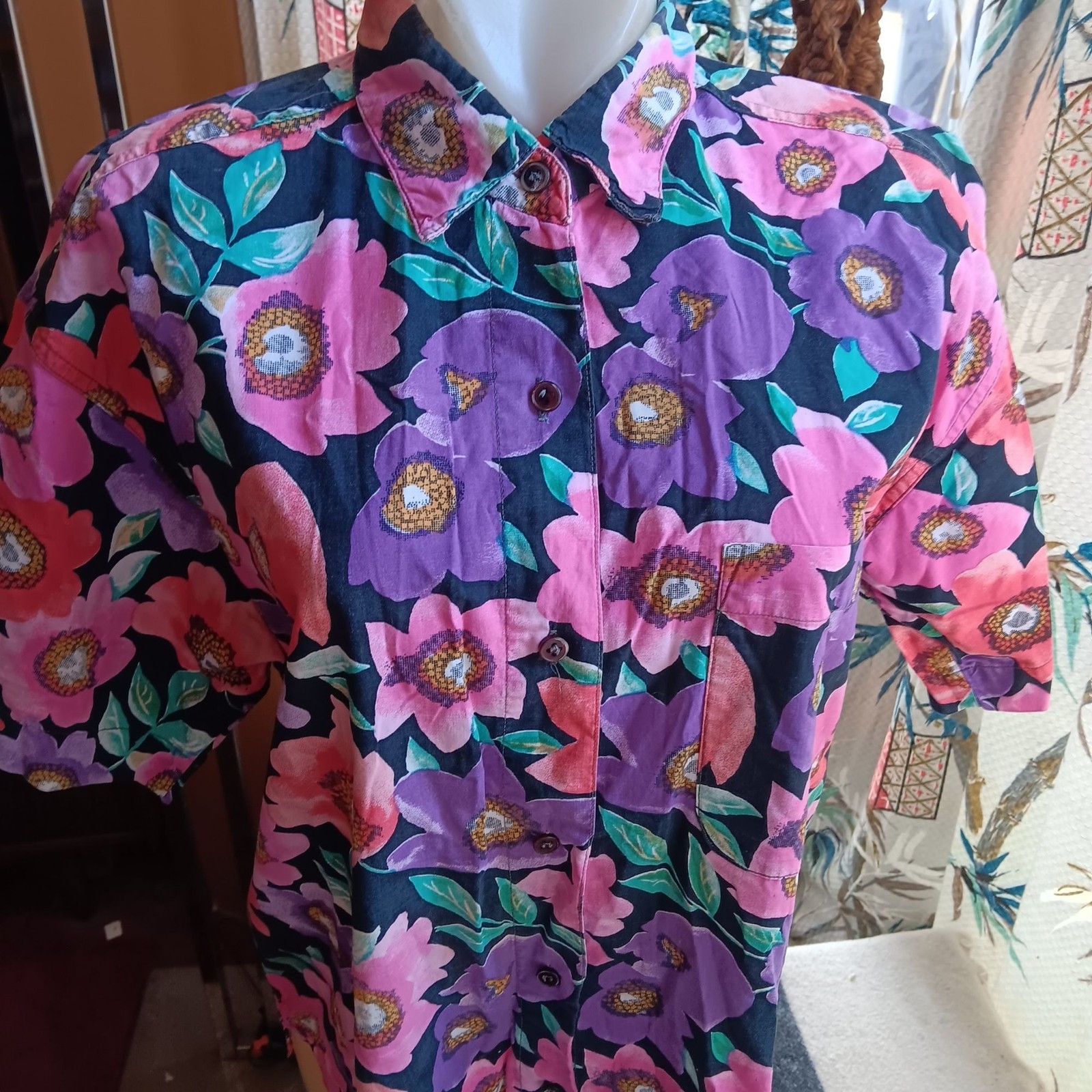True Vintage 90’s Golden Girl Large Top Button Down Granny Gardener All Cotton