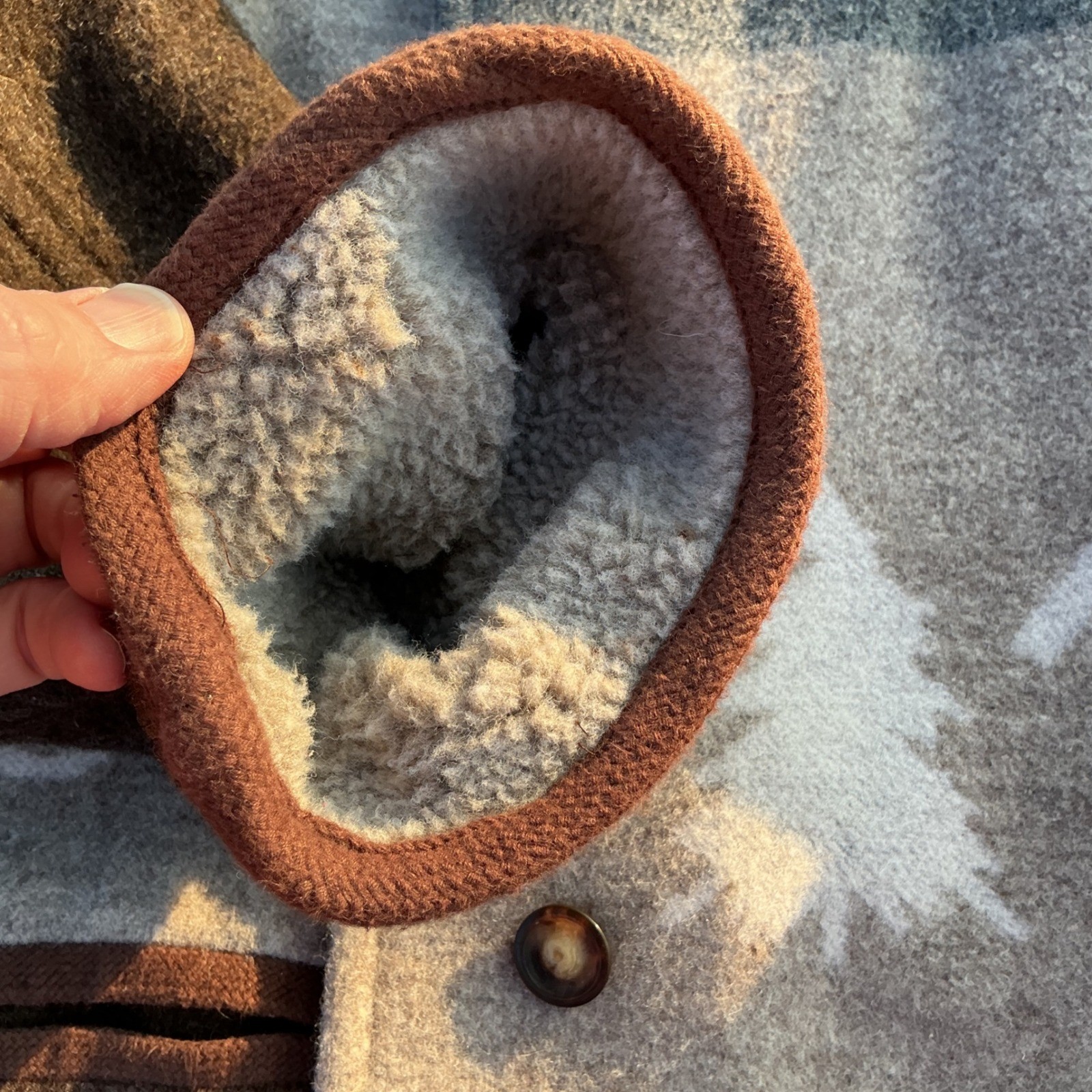 Gallery Wool Blend Coat Womens Small Gray Horse Snowflake Faux Shearling Vintage
