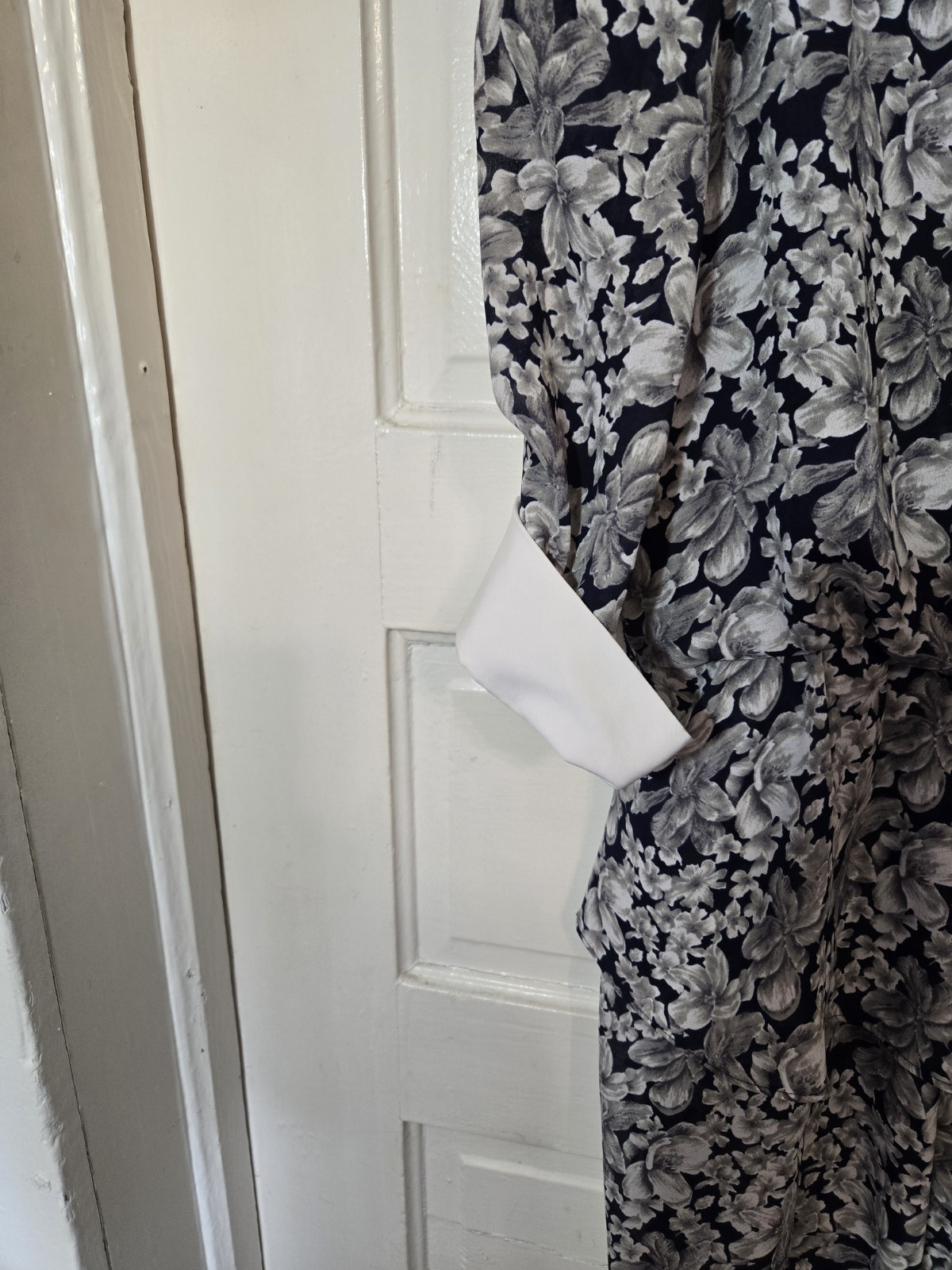 Vtg 90s Liz Robert’s Dress 18WP White Black Floral Boat Collar 3/4 Cuff Sleeves