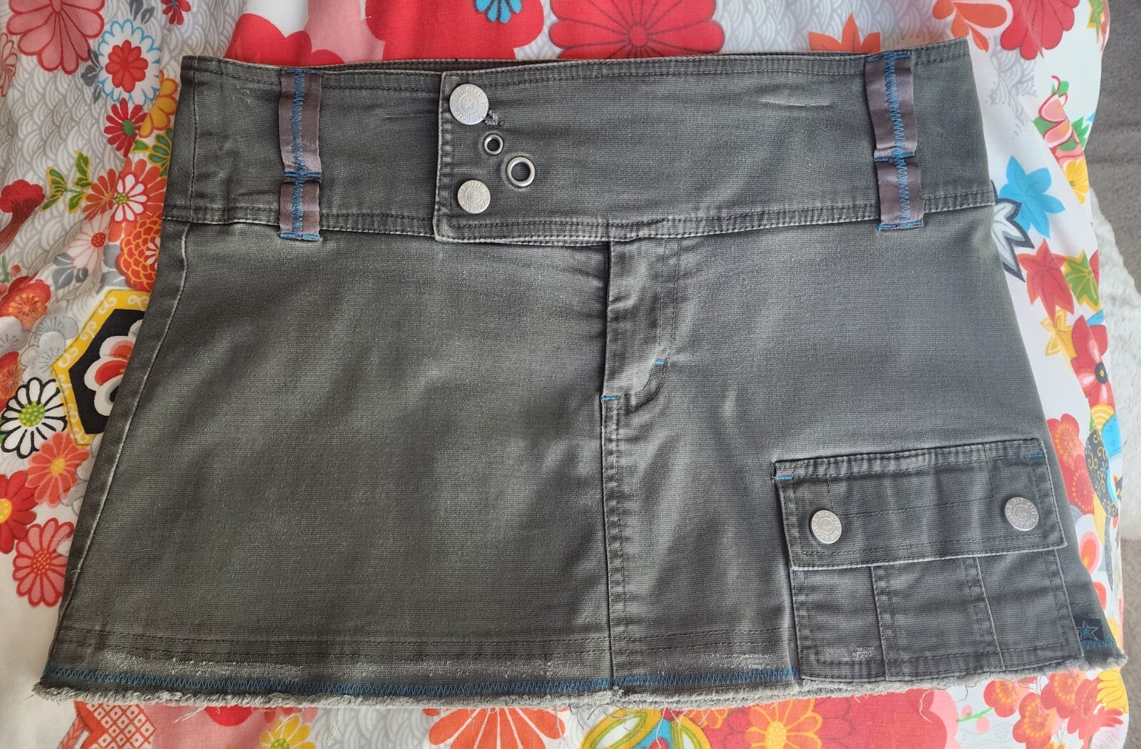 Vintage 90s Kikgirl Kik Wear Green and Blue Cargo Mini Skirt