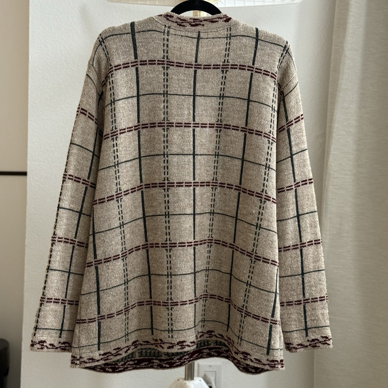 Women’s Vintage Classic Elements Floral Acrylic Knit Sweater