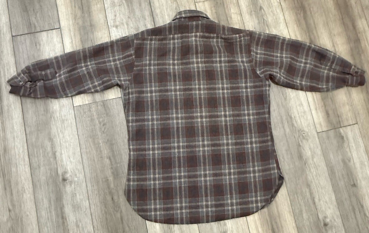PENDLENTON plaid wool vintage shirt gray/orange women’s size Large pre-owned