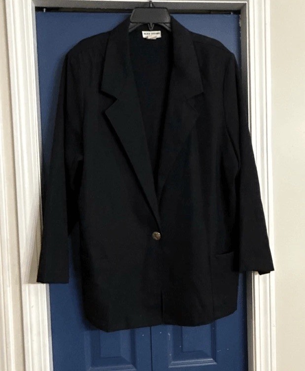 Alice Stuart Women’s One Button Black Blazer Size XL