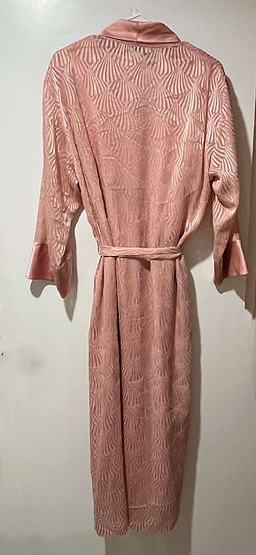 Vintage Oscar De La Renta Pink/Rose Em​bossed Satin Trim Robe ~M