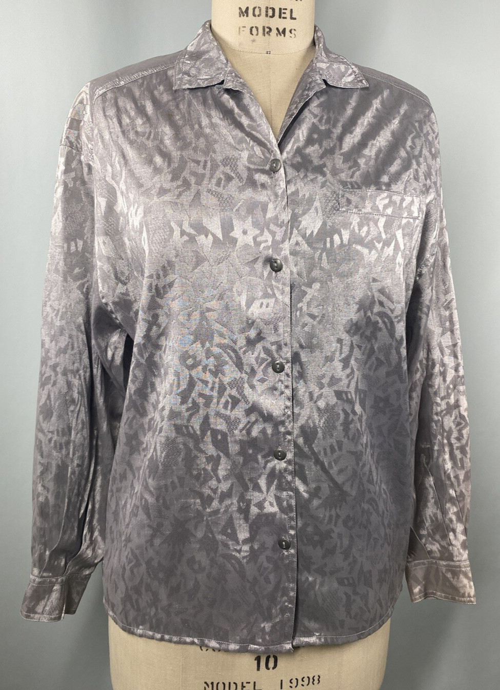 CHAUS Silver Jacquard Blouse Women SIZE MEDIUM gray 80s 90s rayon