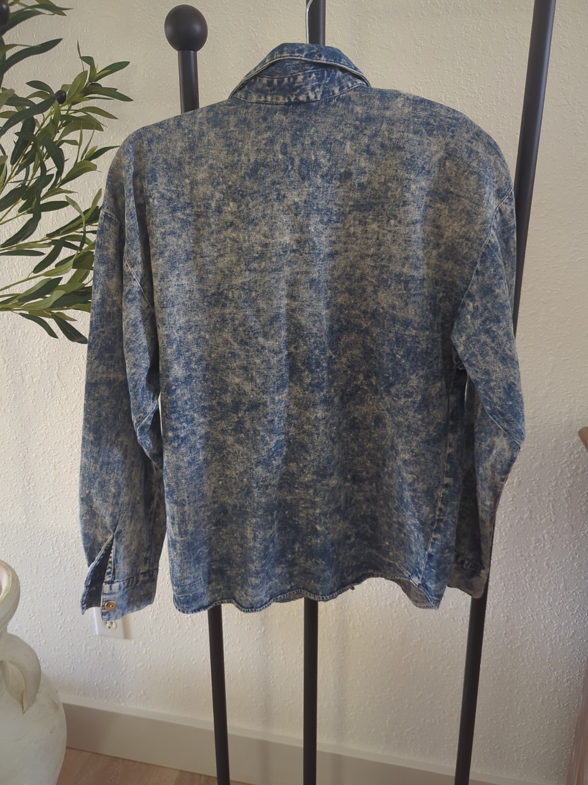 Info Vintage Acid Wash Denim Beaded Floral Shirt Betty Bleu Padded 1990’s Mom